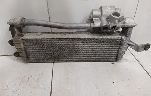 Audi R8 42 Engine oil radiator 420117015A