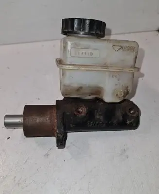 Volkswagen PASSAT B3 Master brake cylinder 191611307 DBA20 31169802