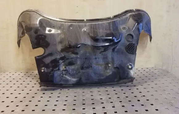 Audi Q7 4L Other engine bay part 7L6819523C