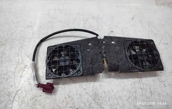 Mercedes-Benz GL X166 Seat fan/blower A0999062900