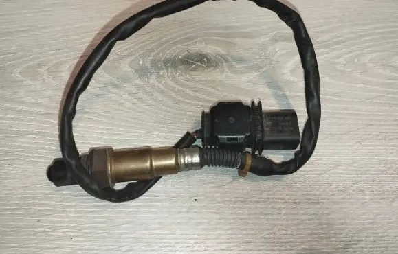 Audi Q7 4L Lambda probe sensor 059906262B 0281004036 T235298