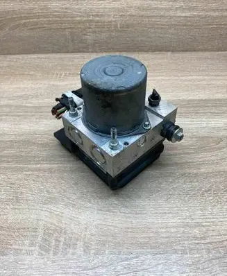 Peugeot 308 ABS Pump 9666957480 WITHPLUG