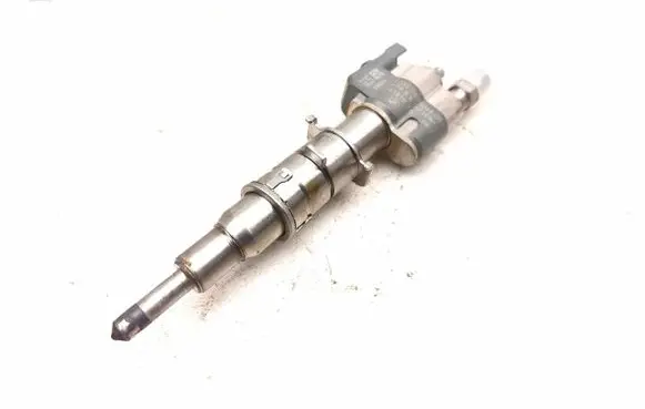 BMW 3 E90 E91 Fuel injector 7589048 758904809