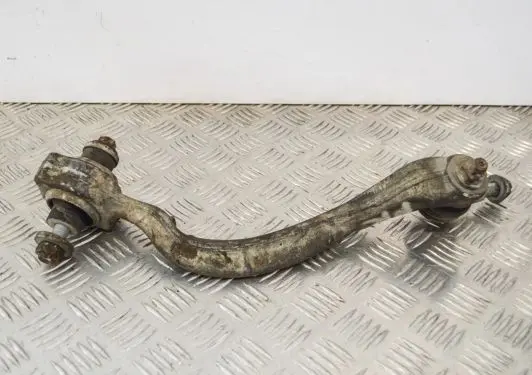 Mercedes-Benz E W212 Front lower control arm/wishbone 21204