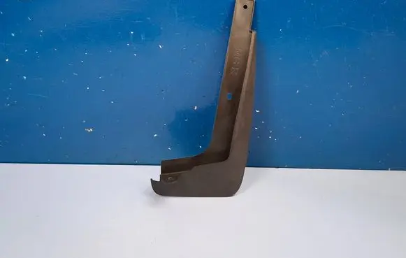 Toyota Corolla E160 E170 Front mudguard 7662102220