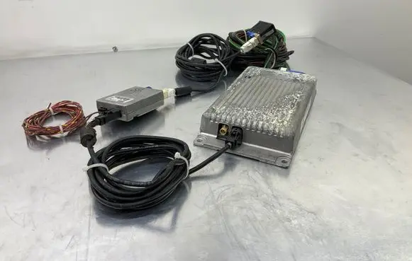 BMW 5 E60 E61 Bluetooth control unit module 9178898