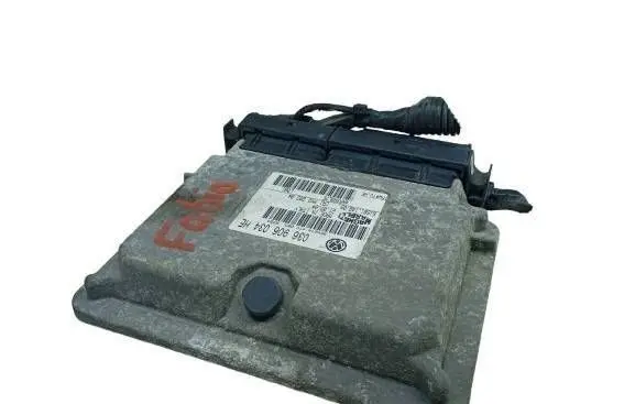 Skoda Fabia Mk1 (6Y) Engine control unit/module ECU 036906034HE 6160114805