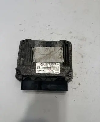 Volkswagen Golf V Engine control unit/module 03G906021TQ 03G906021AB 0281014623