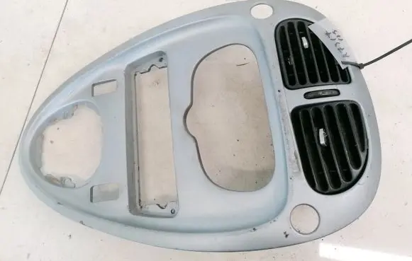 Citroen Xsara Picasso Dash center air vent grill 9631315877