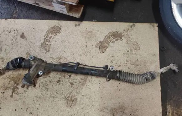 Steering rack