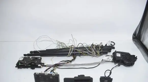 BMW 3 G20 G21 Tailgate hydraulic set 5A19DB2 7405633 9275119