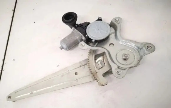 Toyota RAV 4 (XA30) Sliding door window regulator with motor