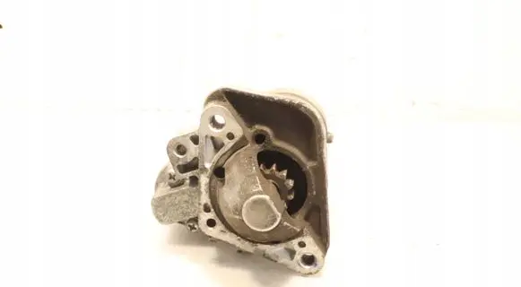 Nissan Qashqai Starter motor 8200584675B