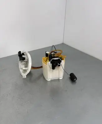 BMW X5 G05 In-tank fuel pump 9468618 7401428 8485646