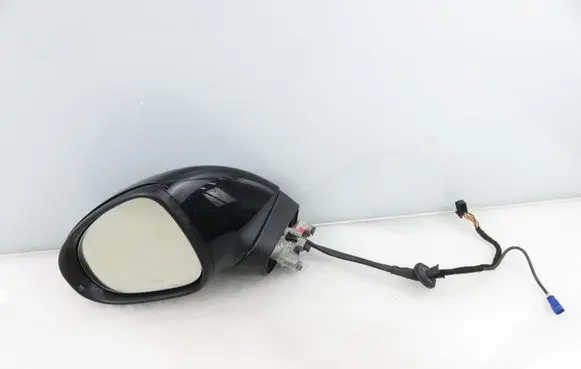 Volkswagen Touareg I Front door electric wing mirror 