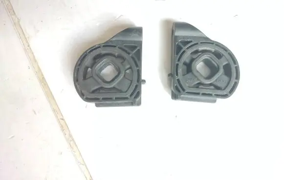 KIA Niro Radiator mount bracket 25333F2000