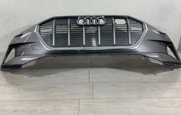 Audi e-tron Front bumper 4ke807061C