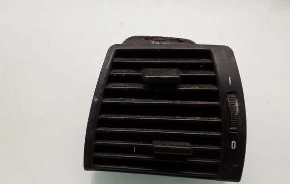 BMW X5 E53 Dashboard side air vent grill/cover trim 64228402215