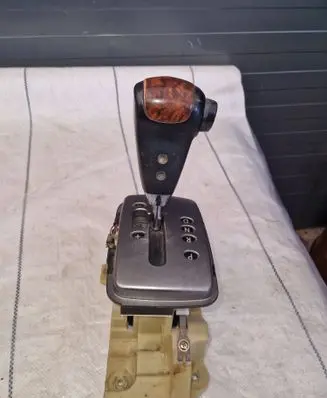 KIA Sorento Gear shifter/selector 