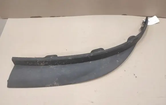 Opel Astra J Front bumper lip 13264407