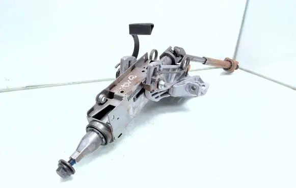 Volvo XC60 Steering wheel axle 665681