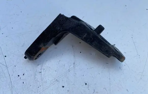 Toyota RAV 4 (XA50) Engine mounting bracket 1232125050