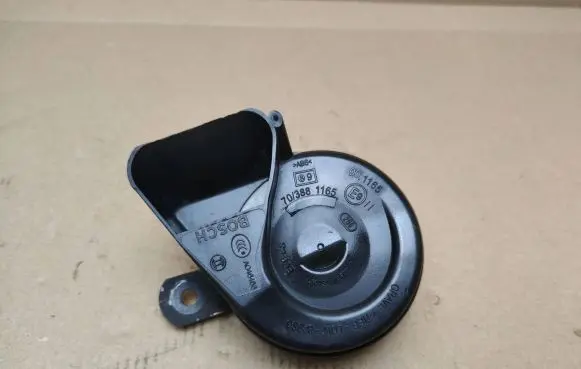 Mercedes-Benz E W212 Horn signal 703881165