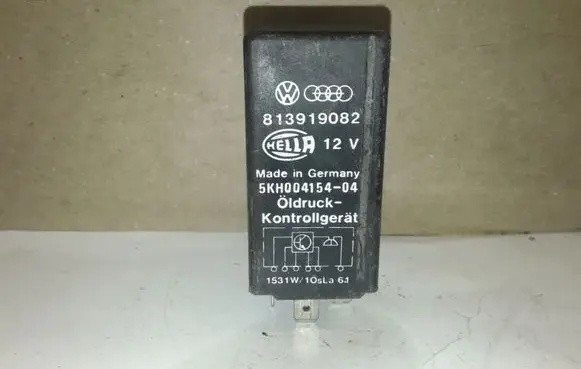 Volkswagen PASSAT B5 Other relay 813919082 5KH00415404