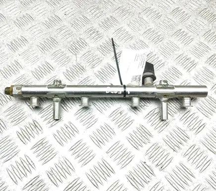 Audi TT TTS RS Mk3 8S Fuel main line pipe 06K133317G 06J906051F