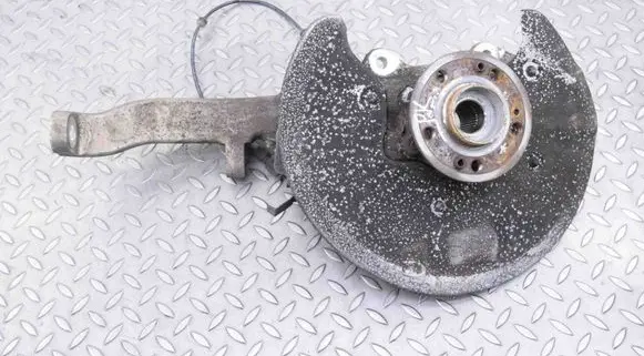 Mercedes-Benz GLE W167 Front wheel hub A16725 A1674213900