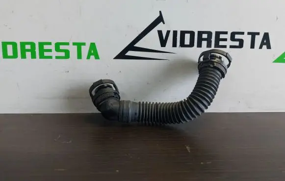 Skoda Octavia Mk3 (5E) Oil cooling pipe PA66PA6G