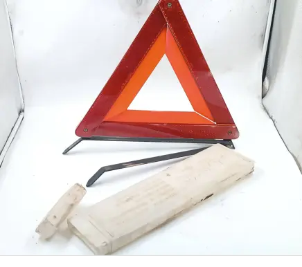 BMW 3 E36 Emergency warning sign 