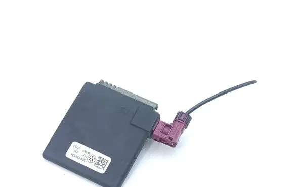 Volkswagen Transporter - Caravelle T6 Aerial antenna amplifier 3G9035534