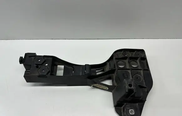 Dodge RAM 1500 DS Radiator mount bracket N4000026AB 4000026AB PPGF40