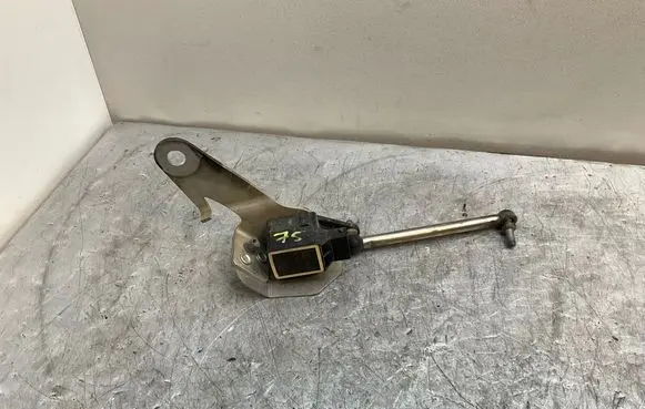 BMW 5 E60 E61 Headlight/headlamp level sensor 6784694 220909