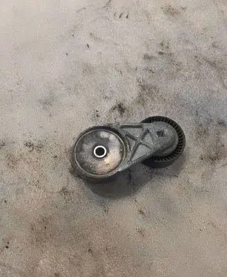 Chrysler Pacifica Alternator belt tensioner