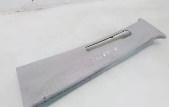 Mitsubishi Pajero Sport I (B) pillar trim (top) MR227475