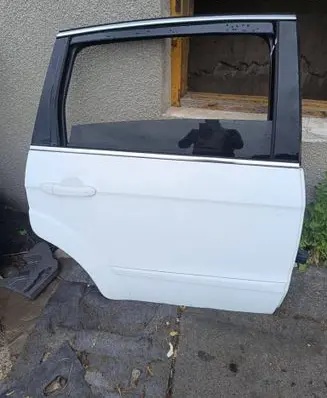 Ford S-MAX Rear door
