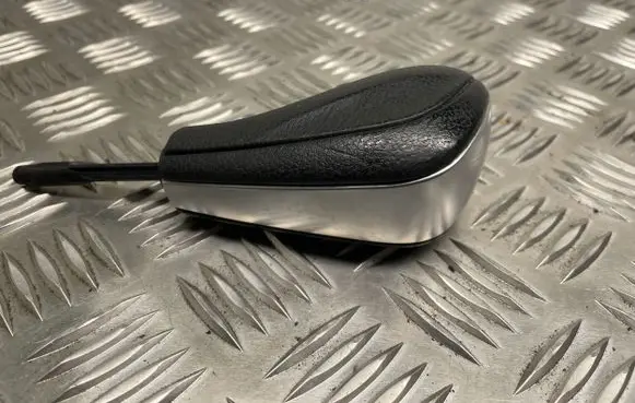 BMW 1 E82 E88 Gear lever shifter trim leather/knob 