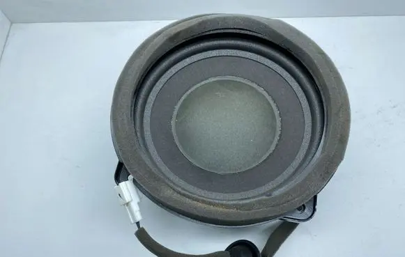 Subaru Outback (BT) Subwoofer speaker 4248001401C 4248001401 221227