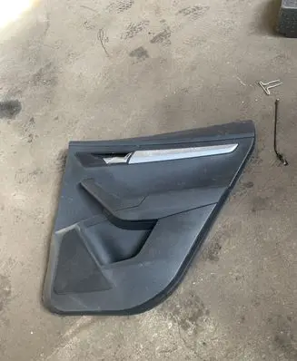Skoda Karoq Rear door card panel trim