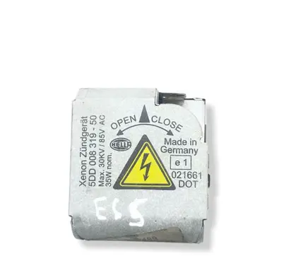 BMW 7 E65 E66 Headlight ballast module Xenon 6907489 5DD15871100