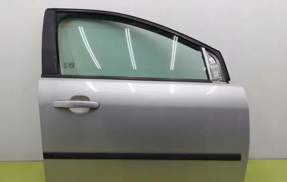 Ford Focus Front door MOONDUSTSILVER