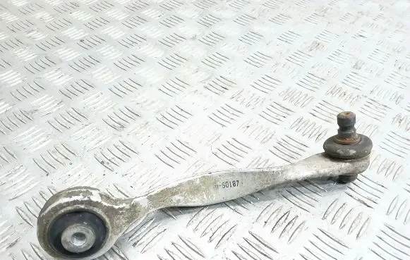 Audi A4 S4 B5 8D Front lower control arm/wishbone