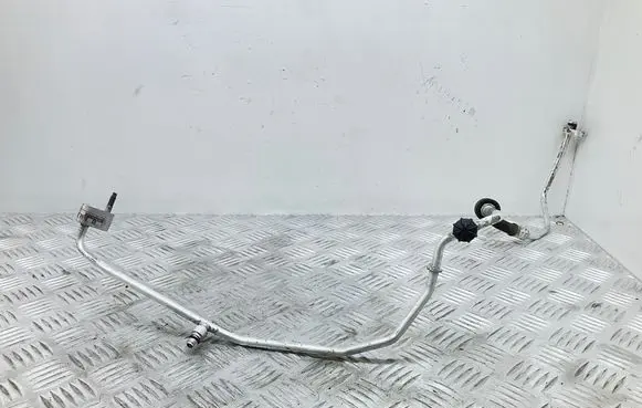 Volkswagen PASSAT B8 Air conditioning (A/C) pipe/hose 3Q0820741G