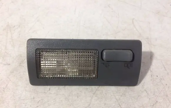 Volkswagen PASSAT B4 Rear seat light 3A0947303