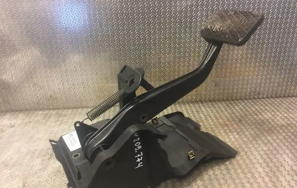 Brake pedal