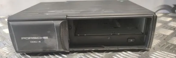 CD/DVD changer