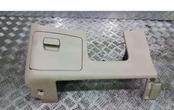 Audi A4 S4 B9 Other sill/pillar trim element 
