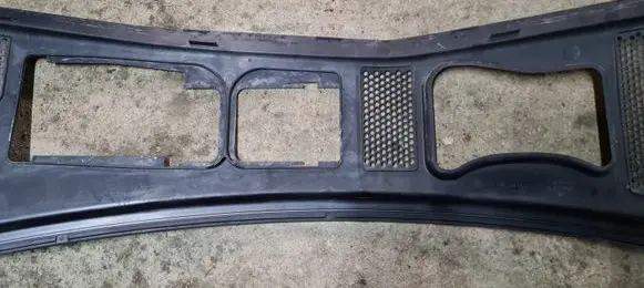 Volkswagen PASSAT B5.5 Other engine bay part 3B1819417C